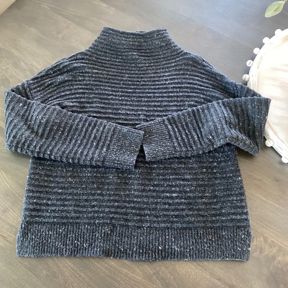 Madewell Donegal Thunder Black Belmont Mock-Neck Sweater M
